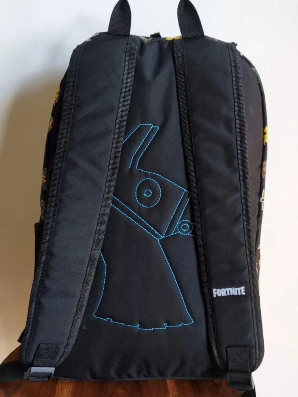 FORTNITE GAME LARGE 18x12x6 BACKPACK BOOK BAG CARRIER SCHOOL TRAVEL GAMING